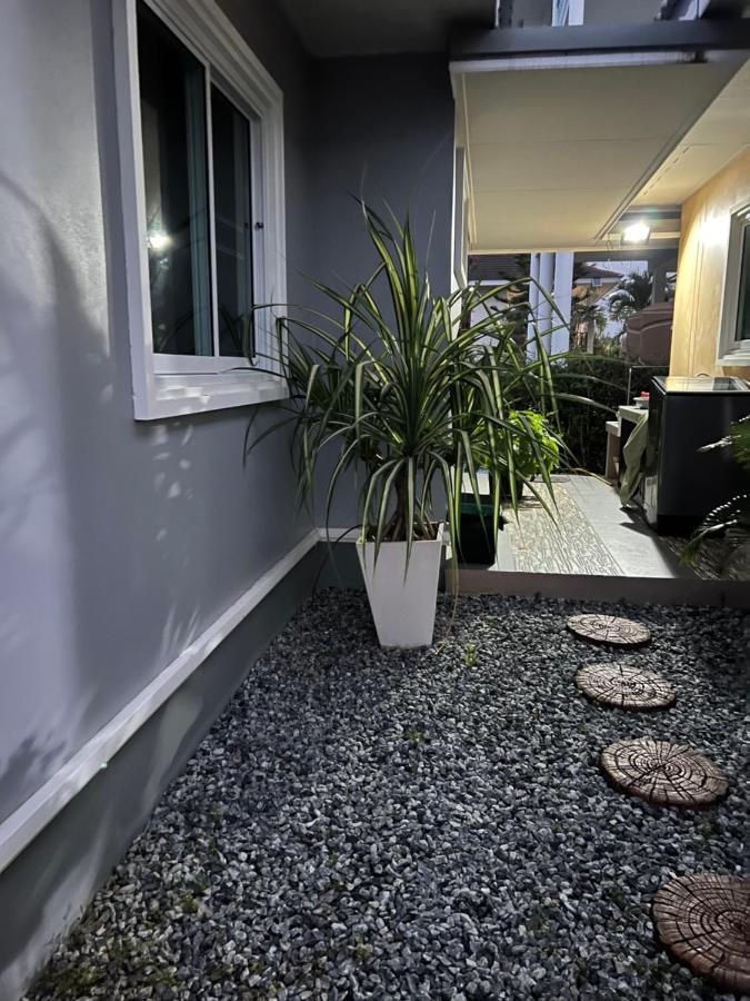 New Home Gบ้านเดี่ยวสร้างใหม่ ใกล้ทะเล ตัวเมืองระยอง Ban Chak Phai Екстер'єр фото